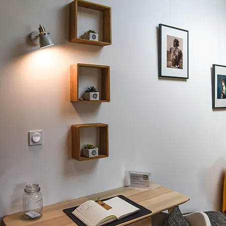 Apartment L'autre Jardin, Centre Historique, Calme, Garage Gratuit *