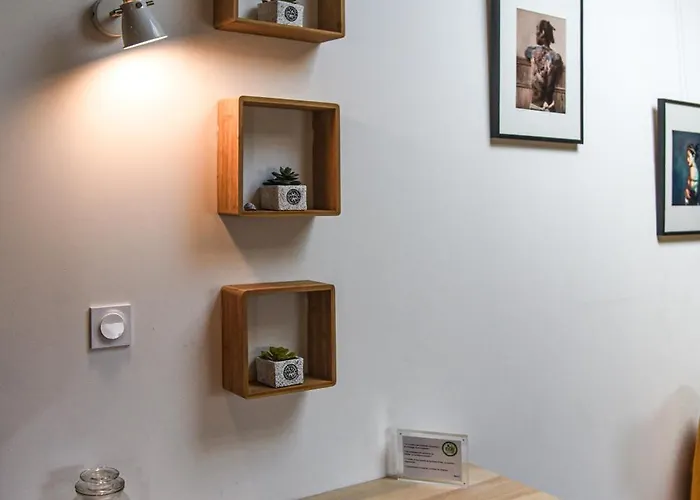 Апартаменты L'autre Jardin, Centre Historique, Calme, Garage Gratuit *