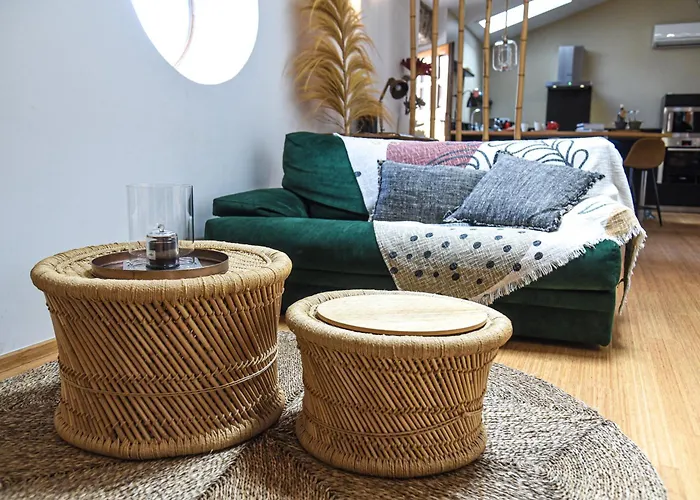 L'autre Jardin, Centre Historique, Calme, Garage Gratuit * Мирпуа