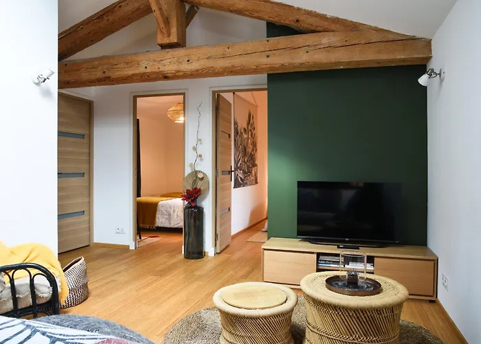 L'autre Jardin, Centre Historique, Calme, Garage Gratuit Апартаменты