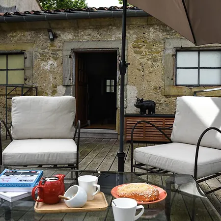 L'autre Jardin, Centre Historique, Calme, Garage Gratuit Mirepoix (Ariege)