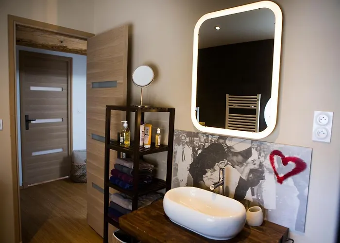 L'autre Jardin, Centre Historique, Calme, Garage Gratuit * ミルポワ